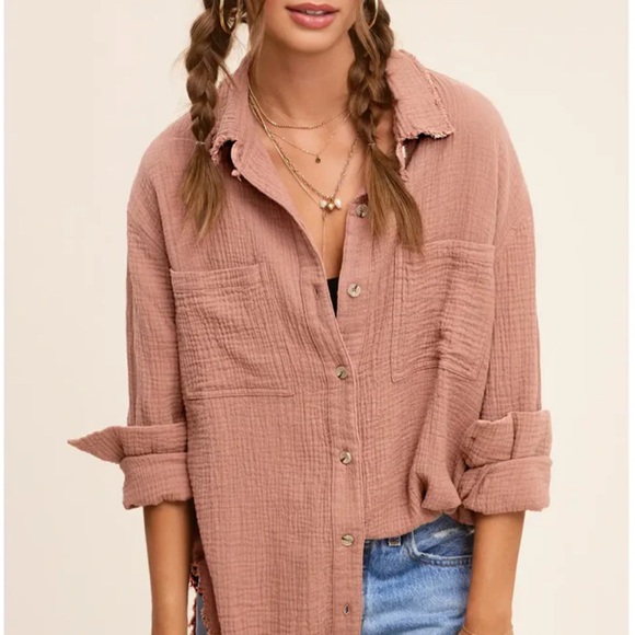 American Eagle Outfitters Tops - American Eagle Outfitters Mauve Button-Down Shirt